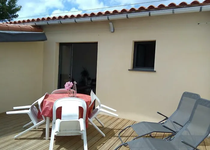 Au Refuge Des Farfas